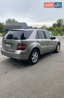Внедорожник / Кроссовер Mercedes-Benz M-Class 2008 в 