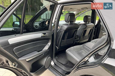Внедорожник / Кроссовер Mercedes-Benz M-Class 2009 в 