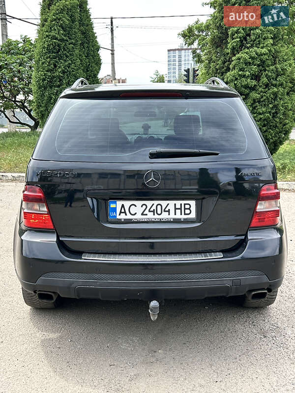 Позашляховик / Кросовер Mercedes-Benz M-Class 2007 в Сумах