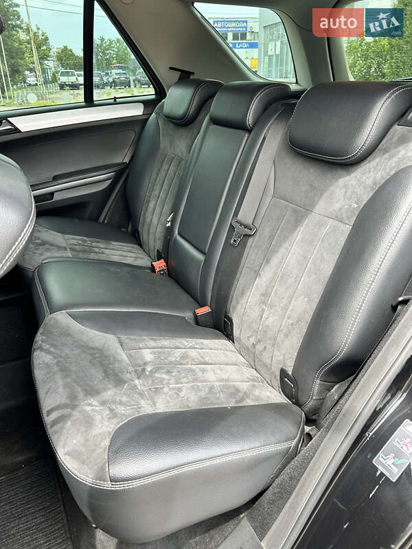 Позашляховик / Кросовер Mercedes-Benz M-Class 2007 в Сумах