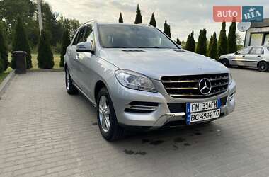 Внедорожник / Кроссовер Mercedes-Benz M-Class 2013 в 