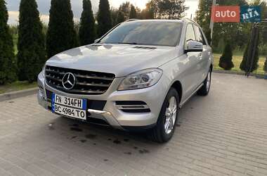 Внедорожник / Кроссовер Mercedes-Benz M-Class 2013 в 