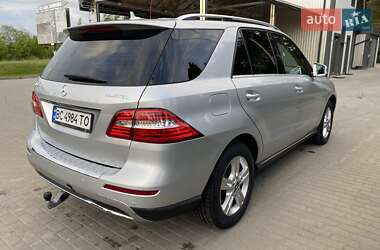 Внедорожник / Кроссовер Mercedes-Benz M-Class 2013 в 