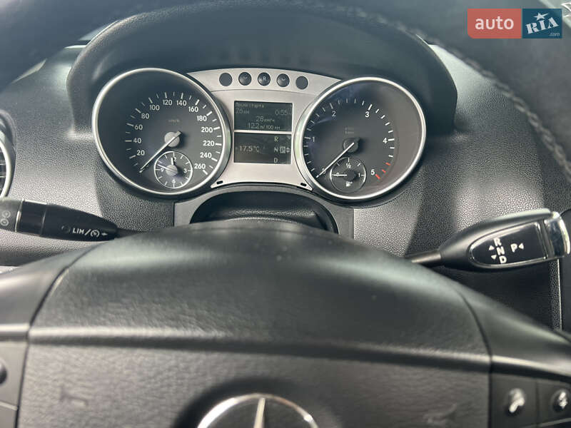 Позашляховик / Кросовер Mercedes-Benz M-Class 2007 в Старокостянтинові