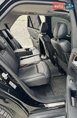 Внедорожник / Кроссовер Mercedes-Benz M-Class 2014 в 