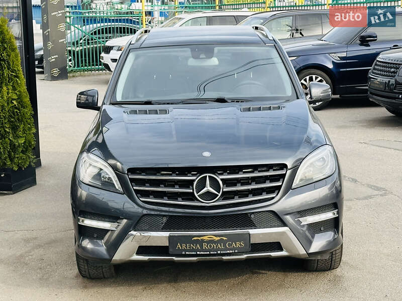 Позашляховик / Кросовер Mercedes-Benz M-Class 2013 в Харкові