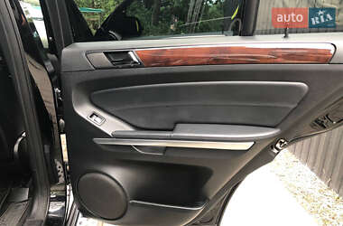 Внедорожник / Кроссовер Mercedes-Benz M-Class 2009 в 