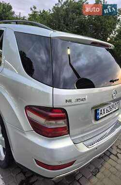 Внедорожник / Кроссовер Mercedes-Benz M-Class 2008 в 