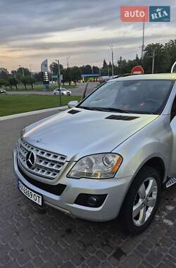 Внедорожник / Кроссовер Mercedes-Benz M-Class 2008 в 
