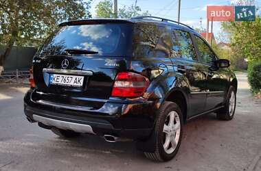 Внедорожник / Кроссовер Mercedes-Benz M-Class 2007 в 
