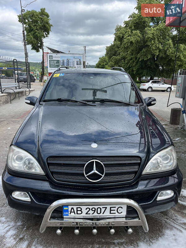 Позашляховик / Кросовер Mercedes-Benz M-Class 2003 в 