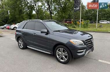 Внедорожник / Кроссовер Mercedes-Benz M-Class 2013 в 