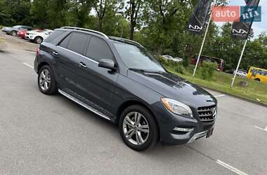 Внедорожник / Кроссовер Mercedes-Benz M-Class 2013 в 