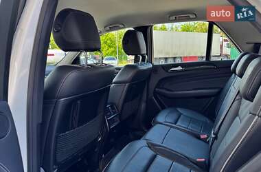 Внедорожник / Кроссовер Mercedes-Benz M-Class 2014 в 