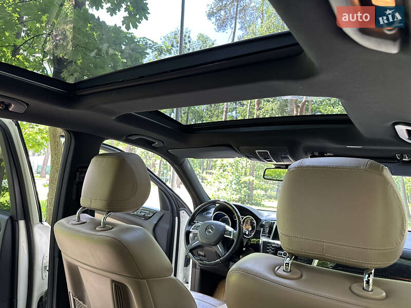 Внедорожник / Кроссовер Mercedes-Benz M-Class 2013 в Харькове