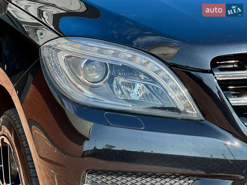 Внедорожник / Кроссовер Mercedes-Benz M-Class 2013 в Одессе
