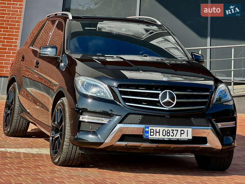 Внедорожник / Кроссовер Mercedes-Benz M-Class 2013 в Одессе