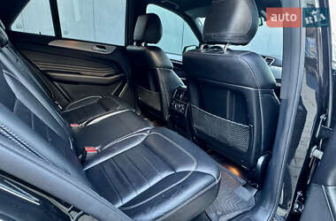 Внедорожник / Кроссовер Mercedes-Benz M-Class 2013 в 