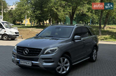 Позашляховик / Кросовер Mercedes-Benz M-Class 2013 в Краматорську