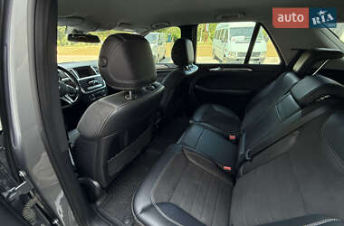 Внедорожник / Кроссовер Mercedes-Benz M-Class 2013 в 