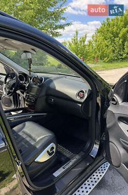 Внедорожник / Кроссовер Mercedes-Benz M-Class 2007 в 