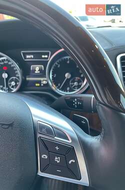 Внедорожник / Кроссовер Mercedes-Benz M-Class 2012 в 