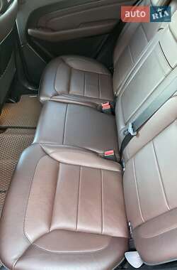 Внедорожник / Кроссовер Mercedes-Benz M-Class 2012 в 