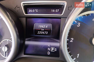Внедорожник / Кроссовер Mercedes-Benz M-Class 2013 в 