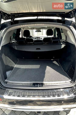 Внедорожник / Кроссовер Mercedes-Benz M-Class 2014 в 