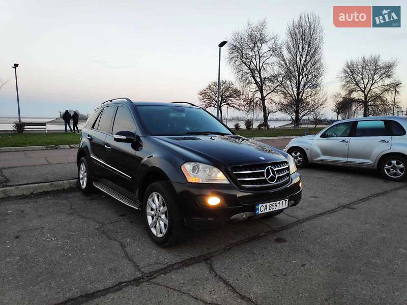 Позашляховик / Кросовер Mercedes-Benz M-Class 2008 в Черкасах