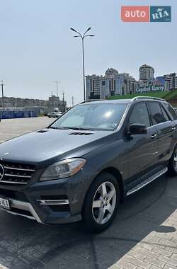 Внедорожник / Кроссовер Mercedes-Benz M-Class 2015 в Одессе