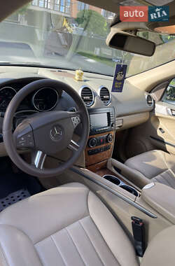 Внедорожник / Кроссовер Mercedes-Benz M-Class 2007 в 