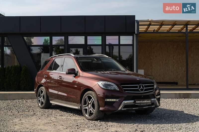 Внедорожник / Кроссовер Mercedes-Benz M-Class 2015 в Черновцах
