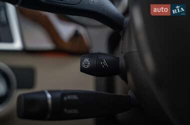 Внедорожник / Кроссовер Mercedes-Benz M-Class 2015 в 
