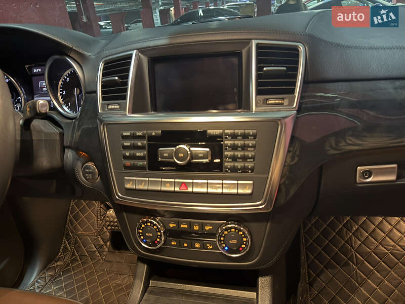 Внедорожник / Кроссовер Mercedes-Benz M-Class 2013 в Днепре