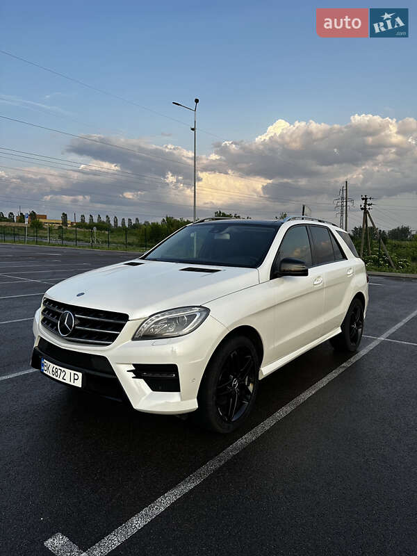 Mercedes-Benz M-Class 2013