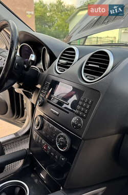 Внедорожник / Кроссовер Mercedes-Benz M-Class 2008 в 