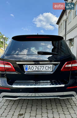 Внедорожник / Кроссовер Mercedes-Benz M-Class 2014 в 