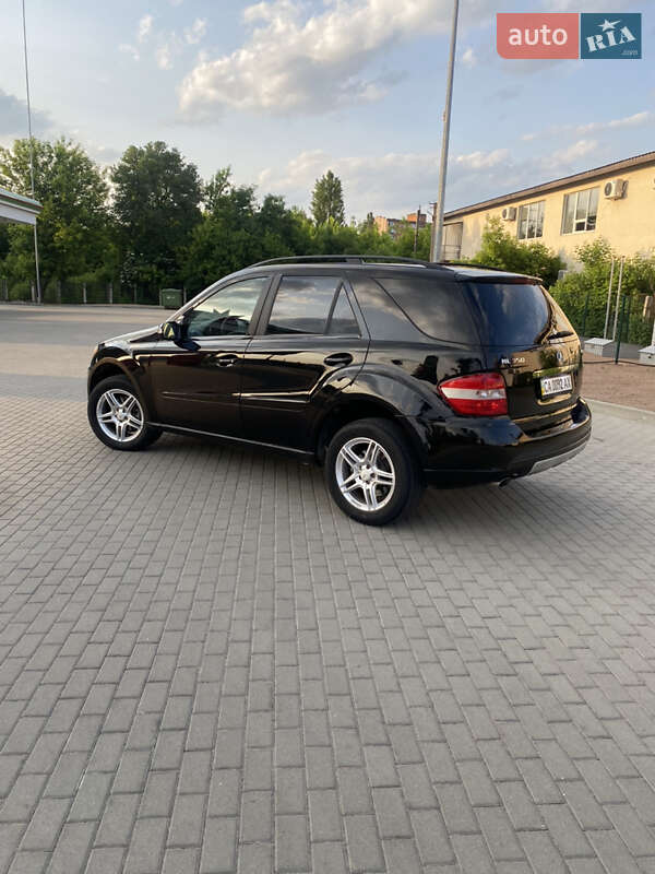 Внедорожник / Кроссовер Mercedes-Benz M-Class 2006 в Житомире фото 8 Внедорожник / Кроссовер Mercedes-Benz M-Class 2006 в Житомире
