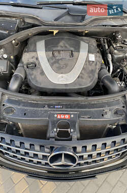 Внедорожник / Кроссовер Mercedes-Benz M-Class 2006 в 