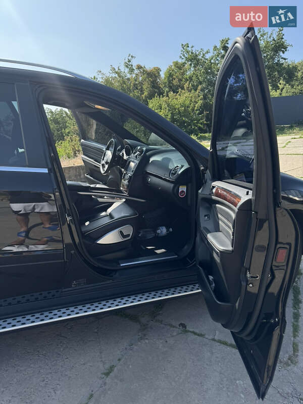 Внедорожник / Кроссовер Mercedes-Benz M-Class 2010 в Богодухове