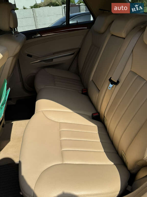 Внедорожник / Кроссовер Mercedes-Benz M-Class 2008 в Днепре фото 18 Внедорожник / Кроссовер Mercedes-Benz M-Class 2008 в Днепре