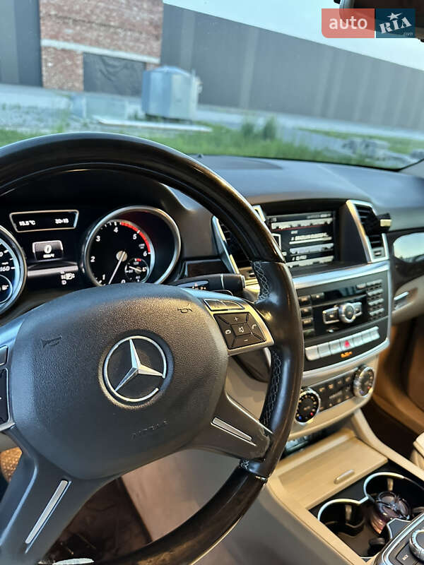 Внедорожник / Кроссовер Mercedes-Benz M-Class 2012 в Хмельницком фото 6 Внедорожник / Кроссовер Mercedes-Benz M-Class 2012 в Хмельницком