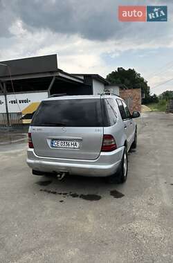 Внедорожник / Кроссовер Mercedes-Benz M-Class 2000 в 
