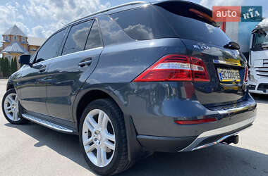 Внедорожник / Кроссовер Mercedes-Benz M-Class 2014 в 
