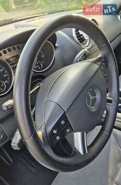 Внедорожник / Кроссовер Mercedes-Benz M-Class 2007 в 