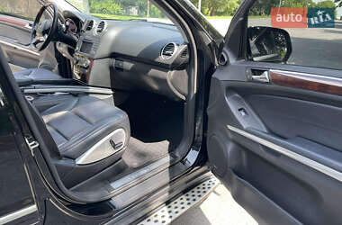 Внедорожник / Кроссовер Mercedes-Benz M-Class 2010 в 
