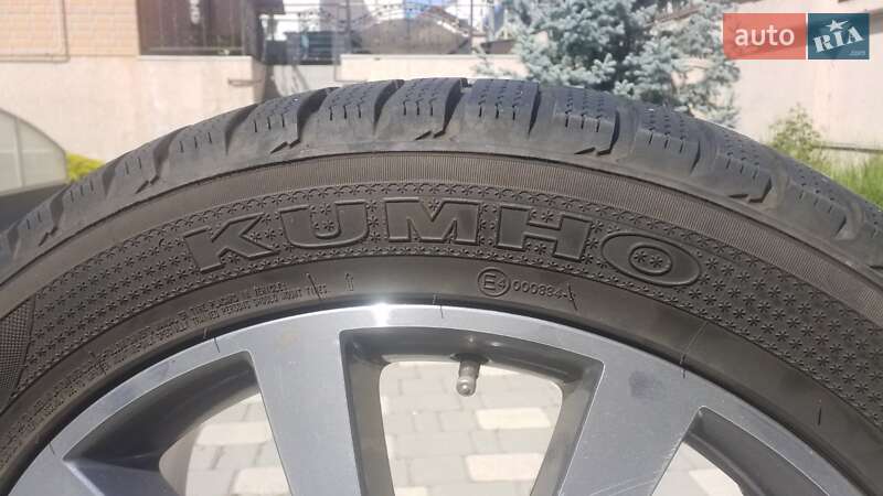 Внедорожник / Кроссовер Mercedes-Benz M-Class 2012 в Одессе