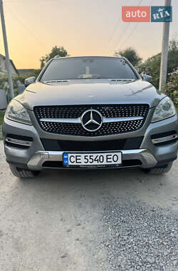 Внедорожник / Кроссовер Mercedes-Benz M-Class 2012 в 