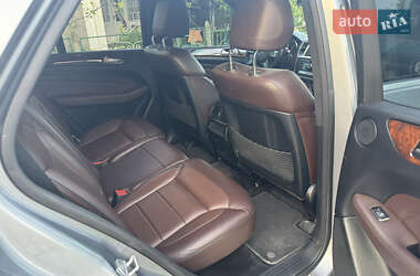 Внедорожник / Кроссовер Mercedes-Benz M-Class 2012 в 